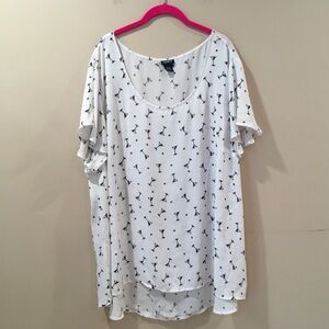 Torrid Women’s Plus 4X Tunic Top Blouse White Martini All Over Glasses